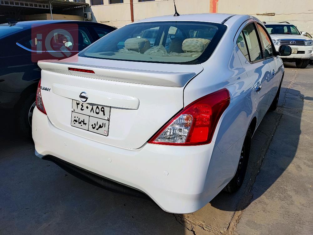 Nissan Sunny